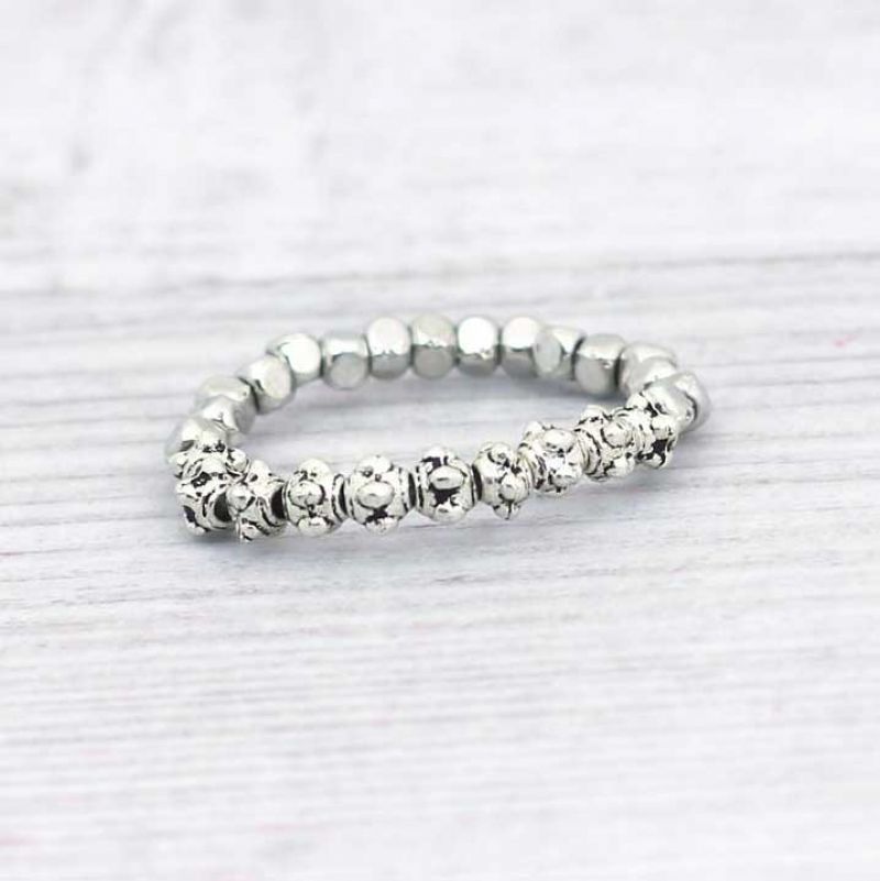 Elastic silver metal ring