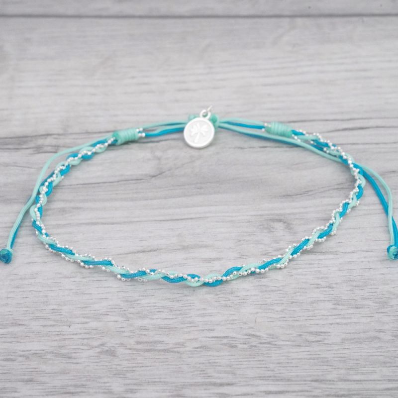 Two-toned anklet with delicate chain