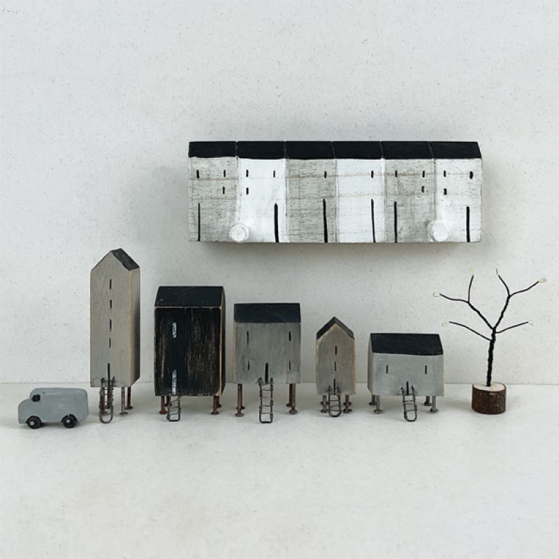 House on stilts- No:101