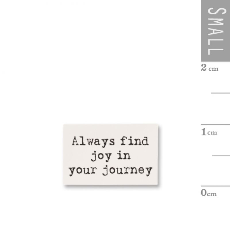 Pack of 10 tiny wood sign-Always find joy in the journey Size: 1x0,2x1,6 cm