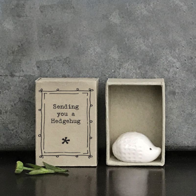 Matchbox – Hedgehog / Sending you a hedge hug (Box 4.5 x 3cm)
