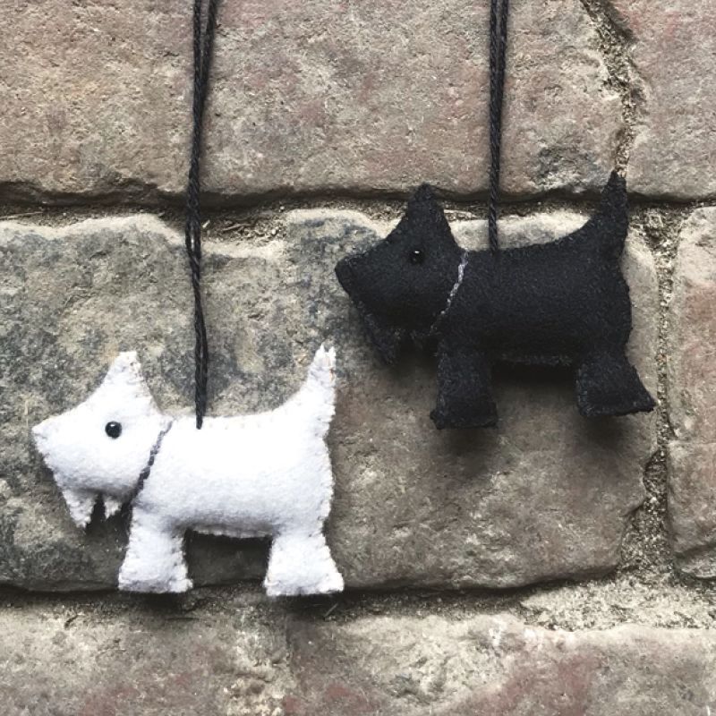 Felt hanging scotty dog-Black