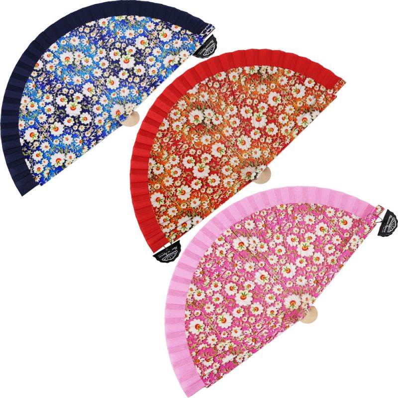 White flowers wooden Handfan 23cm