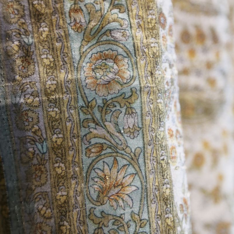 Old rayon sari approx 5m asst'd