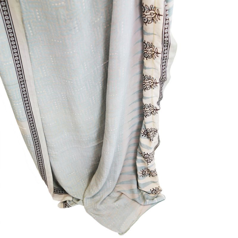 Old rayon sari approx 5m asst'd
