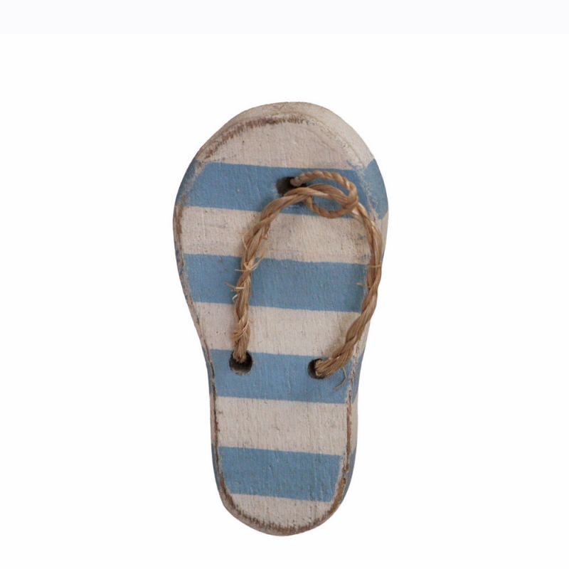 Wooden flip flops with rope strap