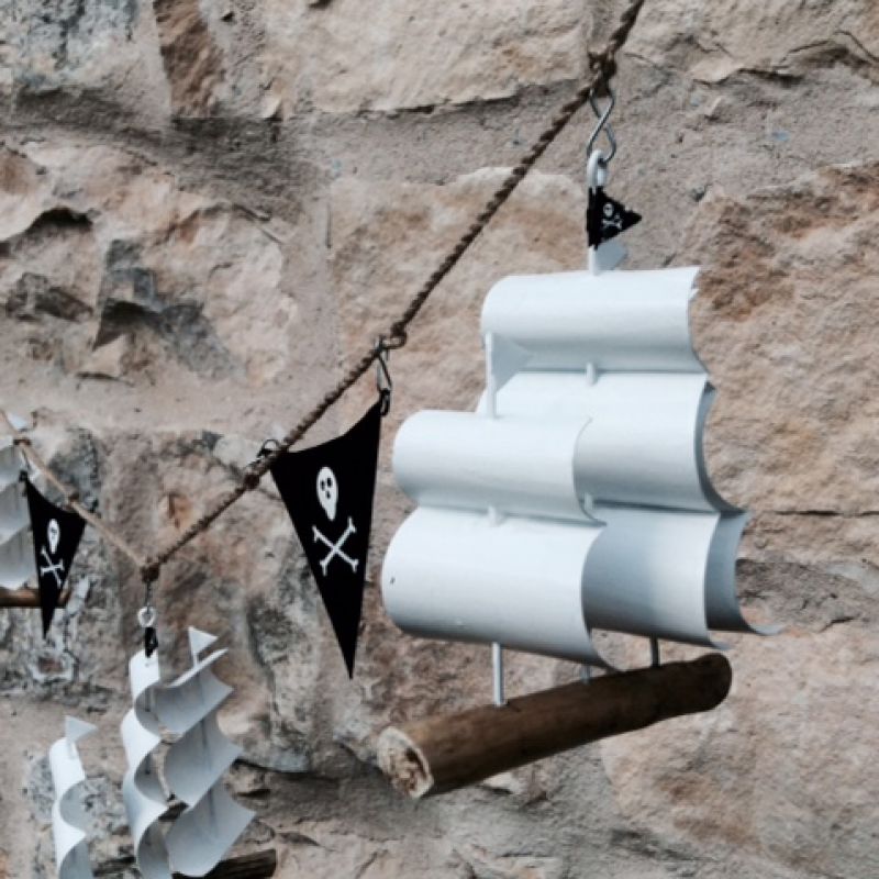 Γιρλάντα με πειρατικά 122εκ.