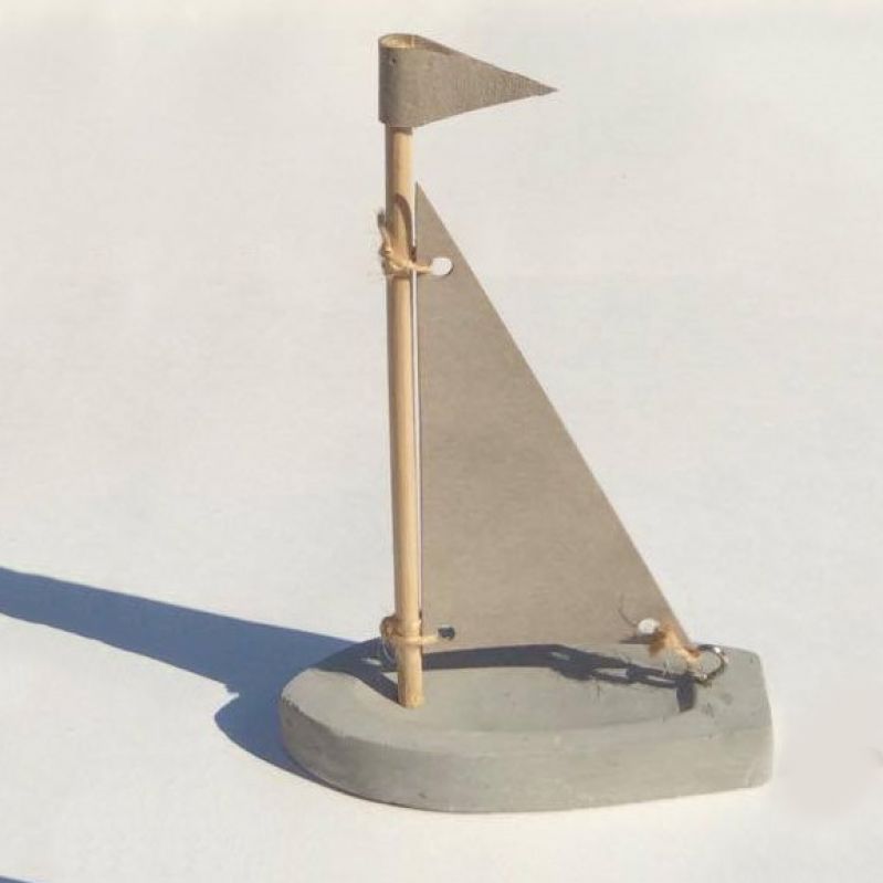 Ιστιοφόρο μικρό με τσιμέντο 15,5εκ.