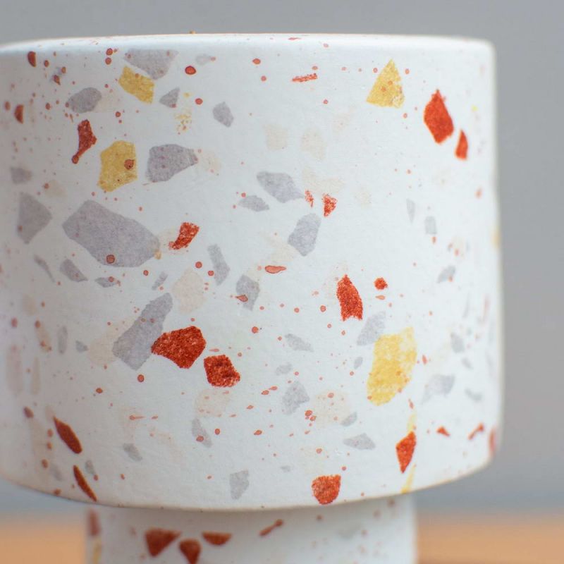 White terrazzo planter Dia:8cm