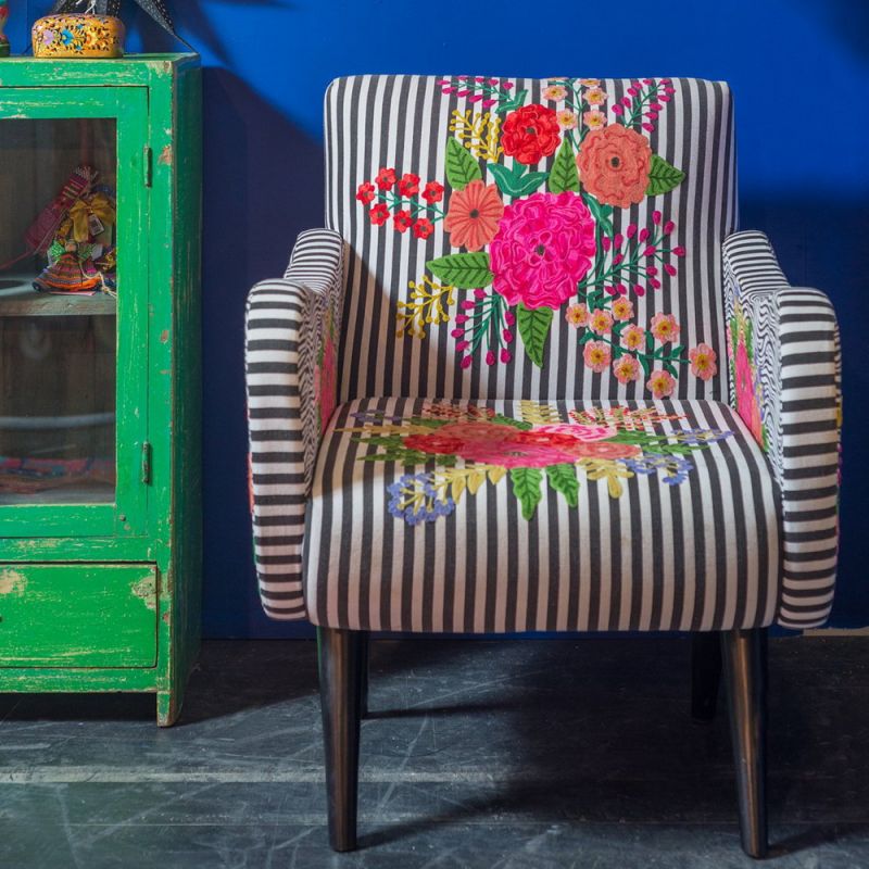 Etenia embroidered armchair 68X80cm