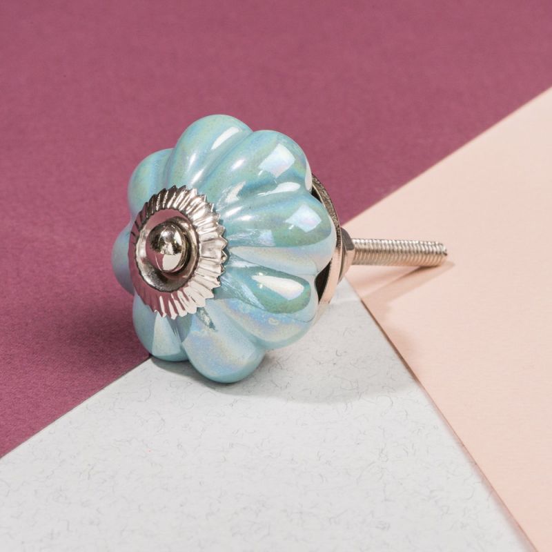 Aqua pearlescent flower door knob 