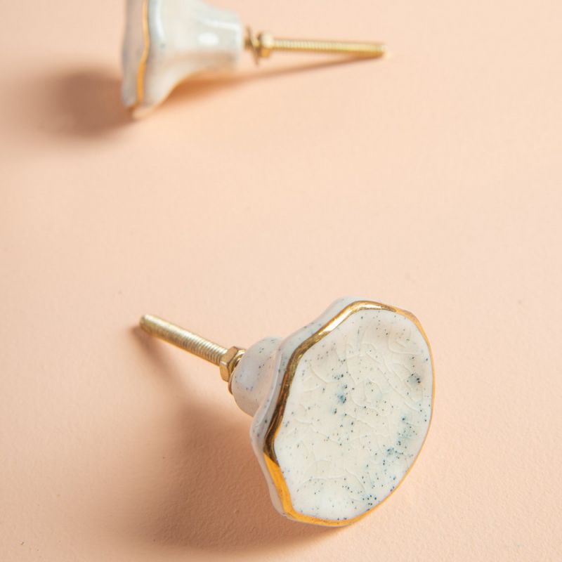 Πόμολο πιτσιλωτό 4,5εκ.  χρυσή ρίγα