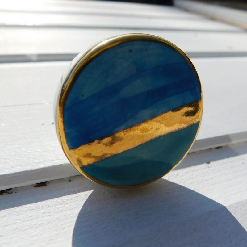 Gold stripe drawer knob 4x7cm