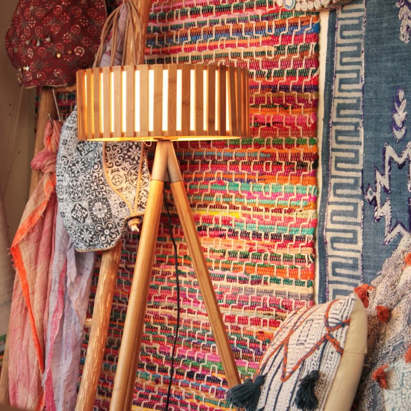 Λάμπα δαπέδου Ρετρό 