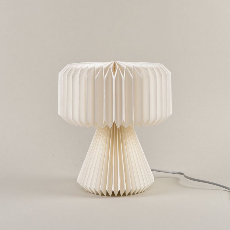Disk pleated paper ori table lamp 
