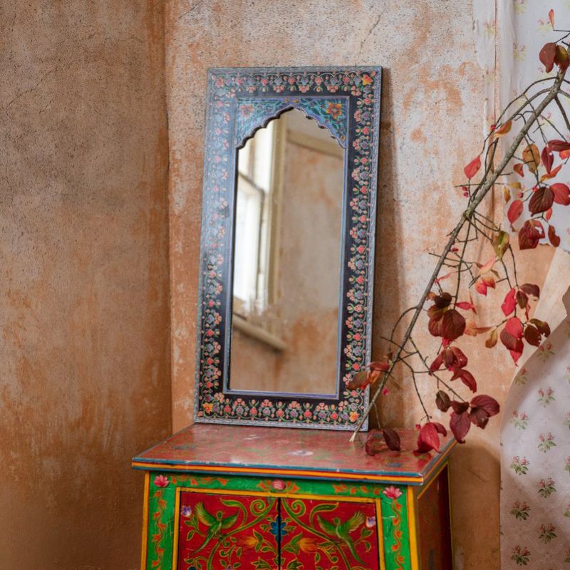 Καθρέπτης μαύρος ζωγραφισμένος 60εκ.