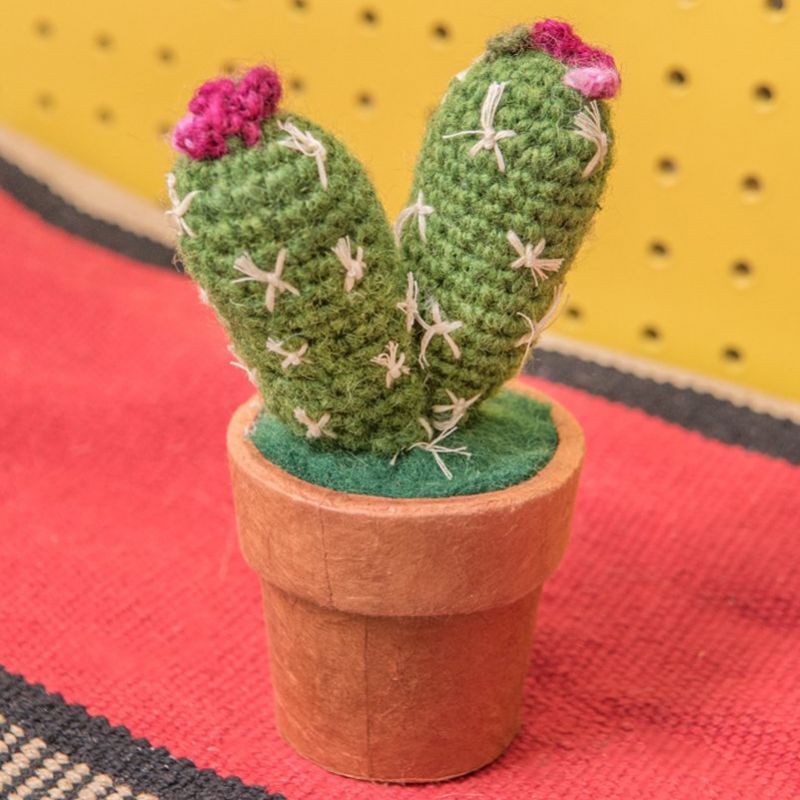Woollen cactus decoration 16cm