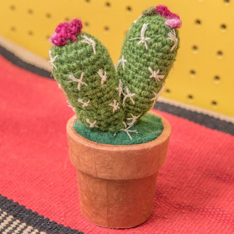Woollen cactus decoration 16cm