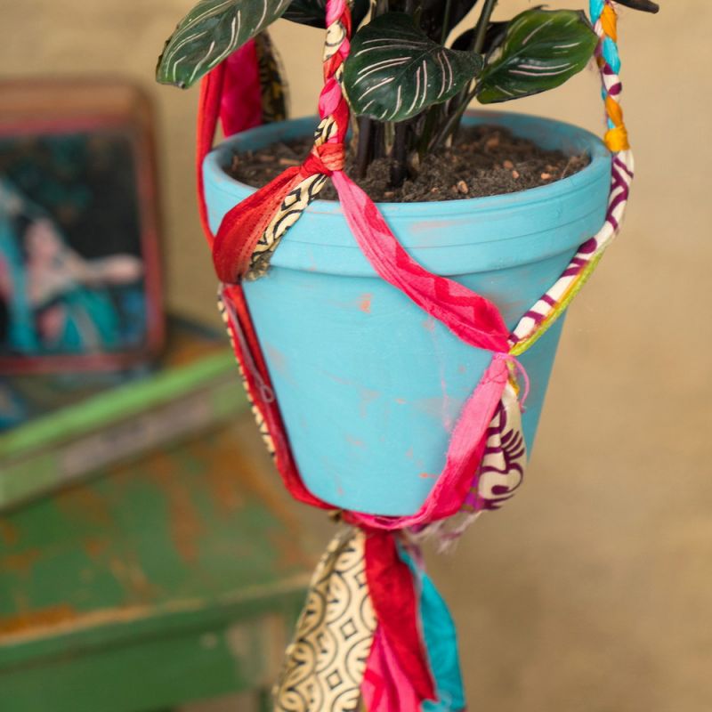 Braided sari plant hanger, x110cm