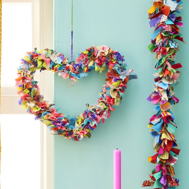 Recycled Sari Wreath Multicolour Heart 38 x 6cm