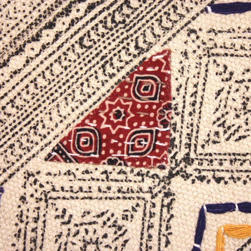 Χαλί 120x180 με τρίγωνα p/work