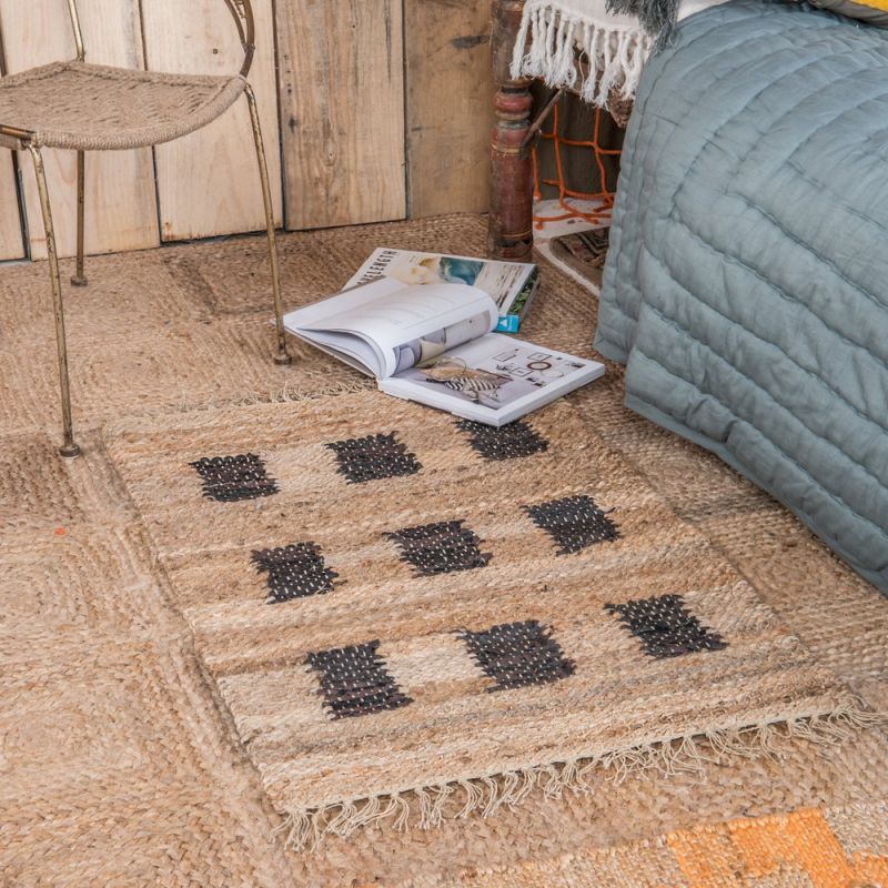 Jute rug with black leather squares 60x90cm