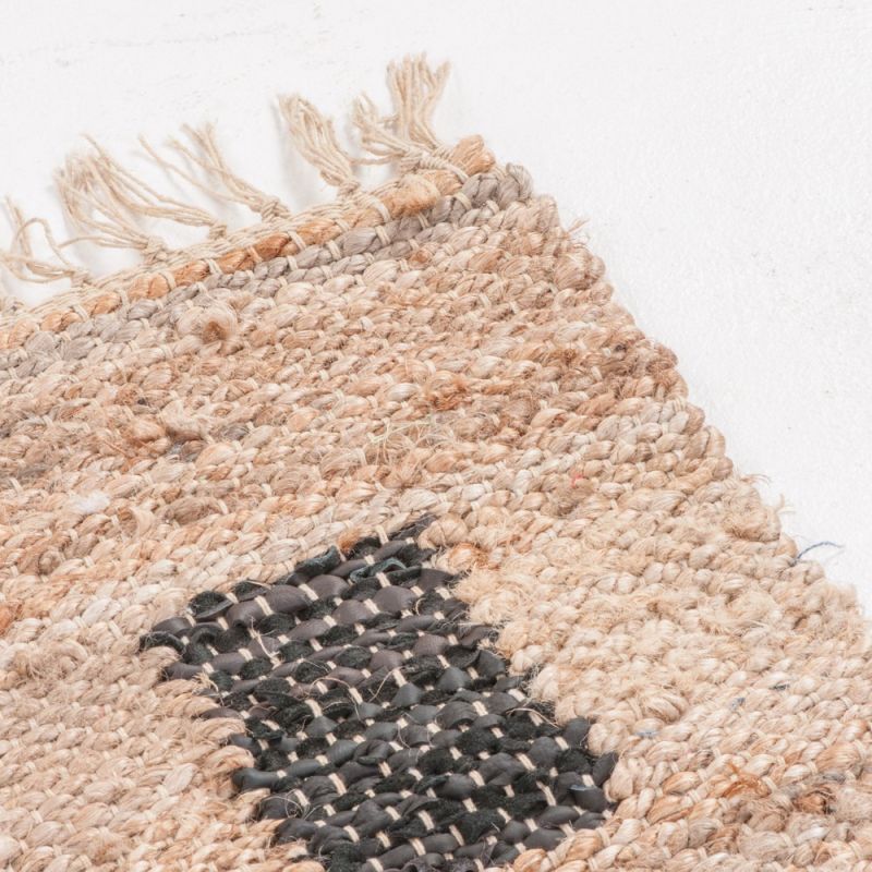 Jute rug with black leather squares 60x90cm
