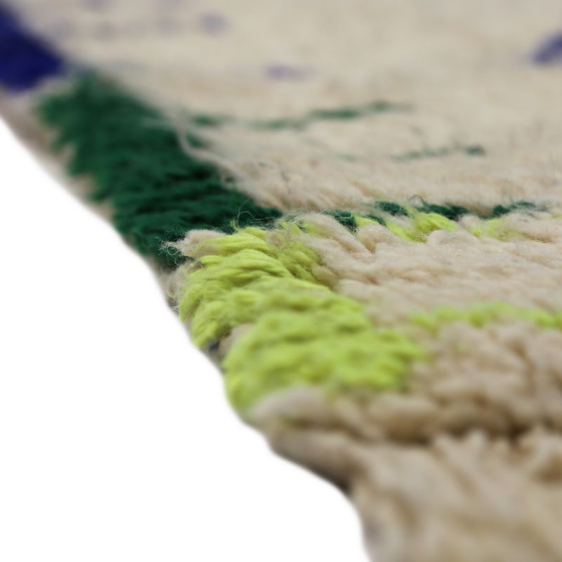 Handmade vintage morrocan rug 270x170cm