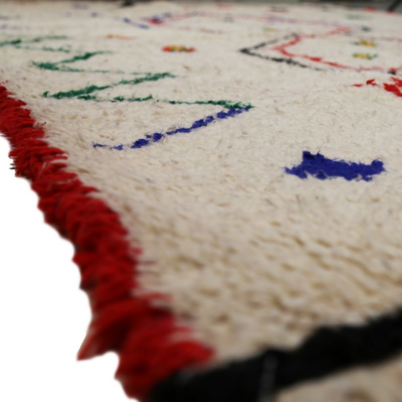 Handmade vintage morrocan rug 270x170cm