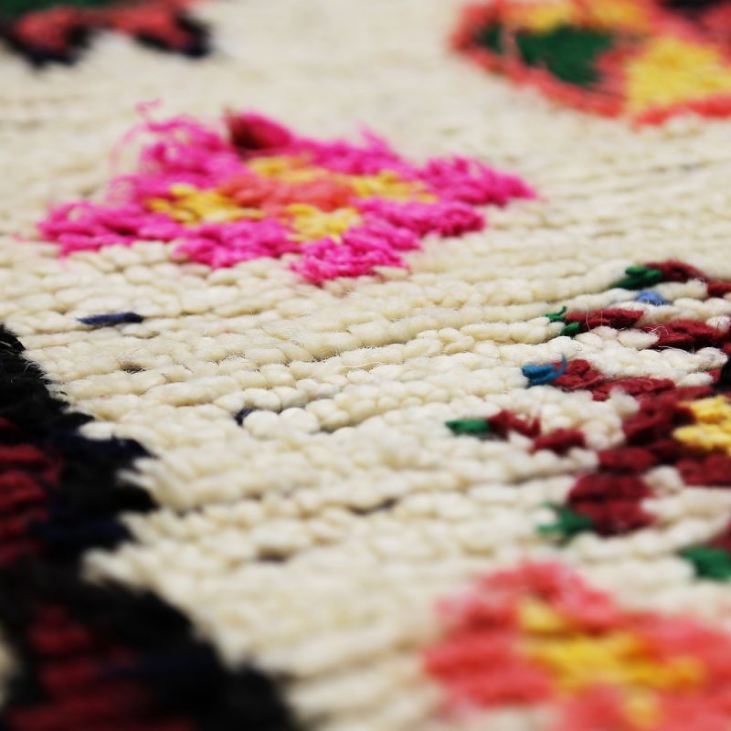 Handmade vintage morrocan rug 235x146cm
