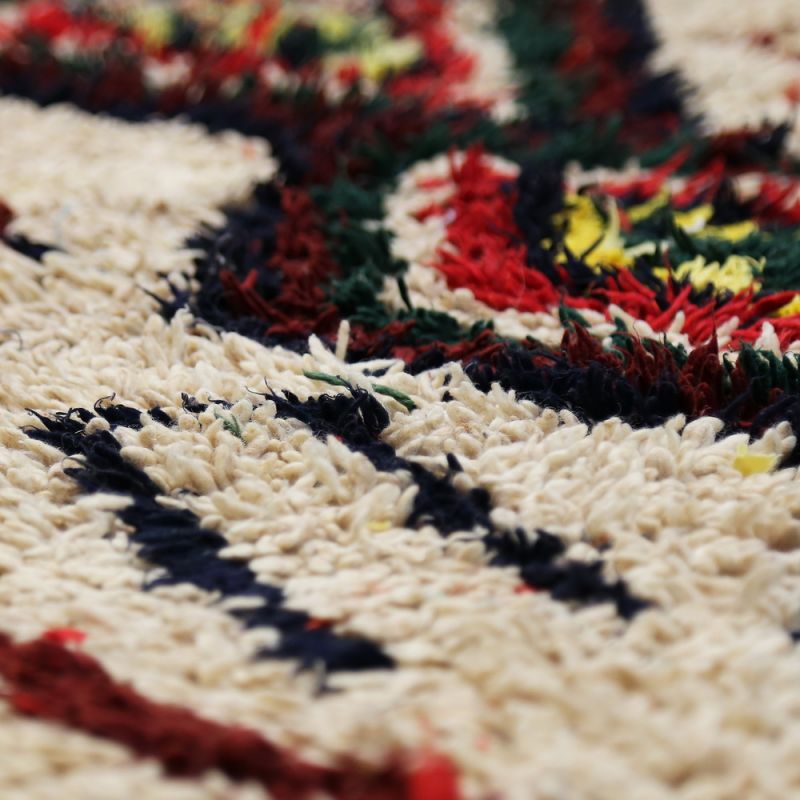 Handmade vintage morrocan rug 276x90cm