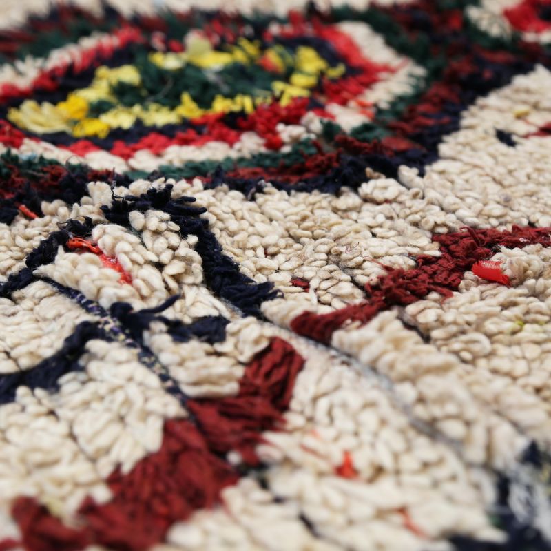 Handmade vintage morrocan rug 276x90cm