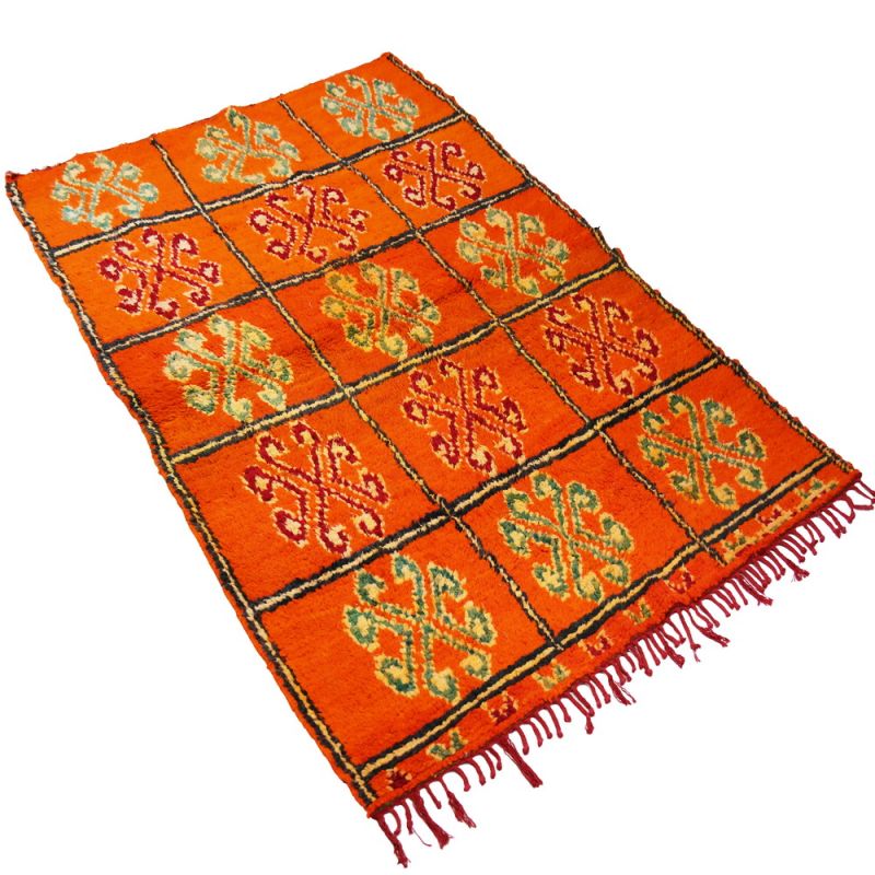 Handmade vintage morrocan rug 226x138cm
