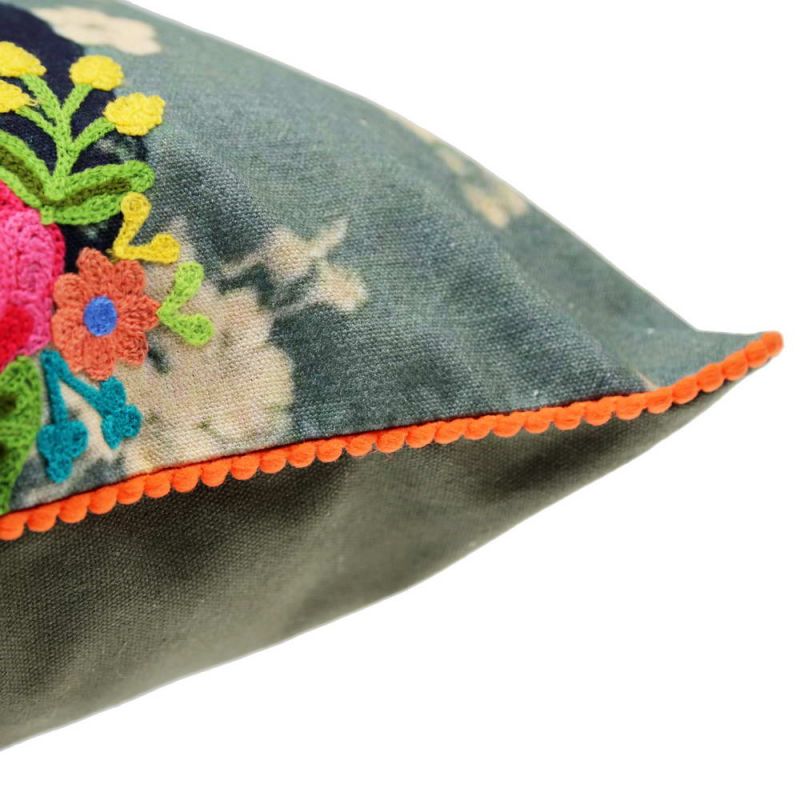 Frida Kahlo cushion grey 45x45cm