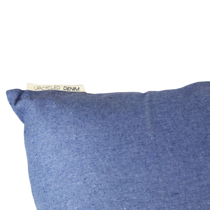 Cushion rectangular dark blue