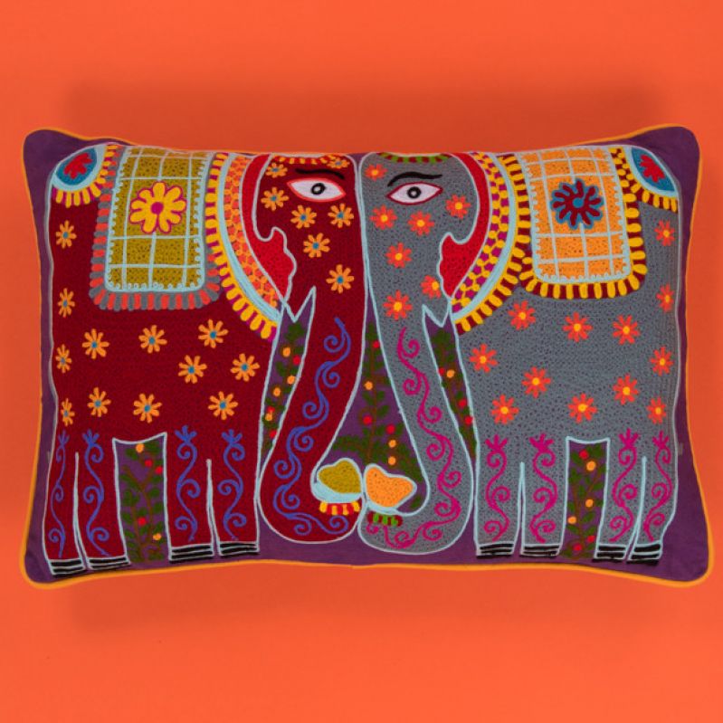 Kissing elephants crewel-work cushion 40x60cm