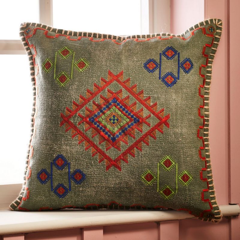 Satara stone wash cushion with embroidery, teal 50x50cm