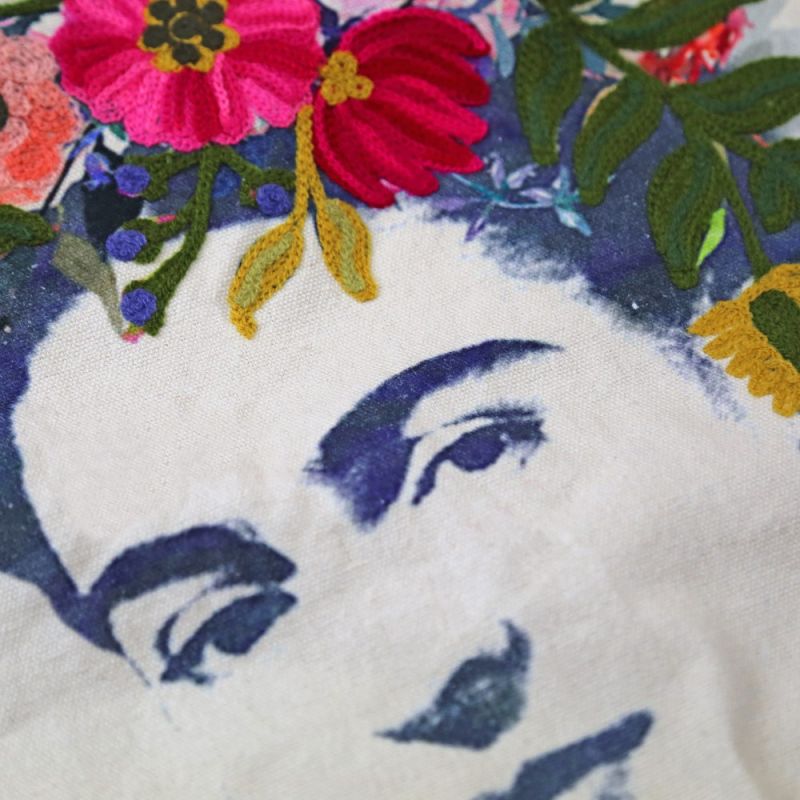 Τσάντα Frida Κahlo λευκή κεντημένη