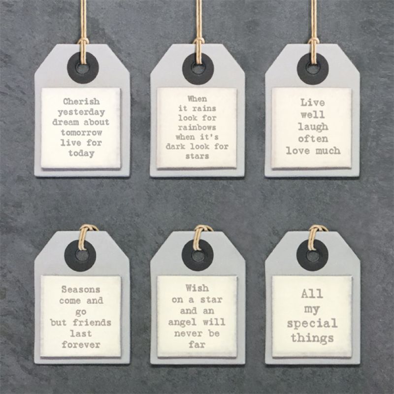 Single label-Live well, laugh often Size: 6x0,03x4 cm