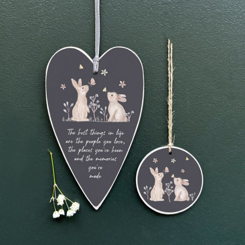 Meadow friends heart tag-Rabbits
